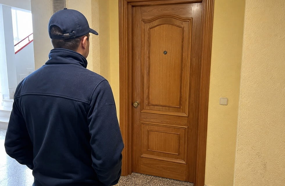 Apertura de puerta en Oropesa del Mar